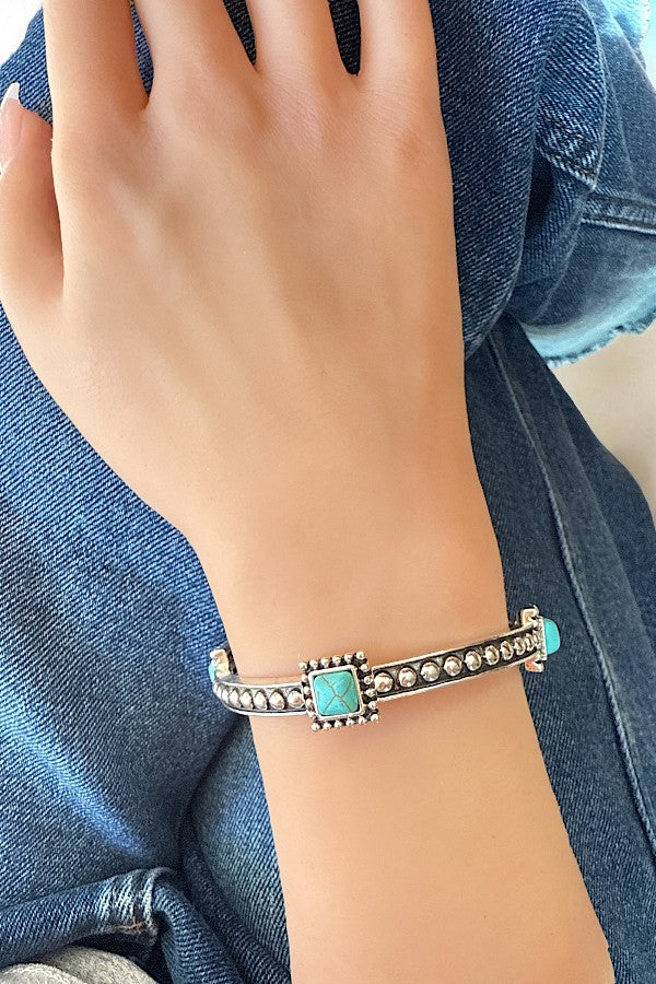 WESTERN SLIM BUBBLE TQ GEM ACCENT STRETCH BRACELET