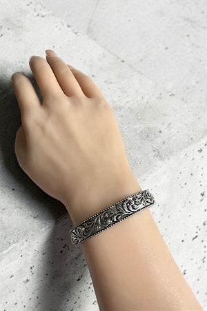 WESTERN PATTERN ETCHED CUFF BRACELET