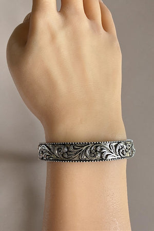 WESTERN PATTERN ETCHED CUFF BRACELET