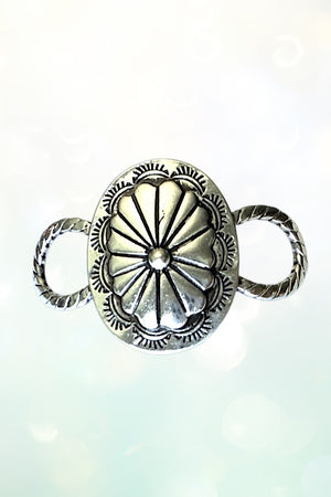 WESTERN BURNISHED SILVER OVAL CONCHO SCARF CHARM