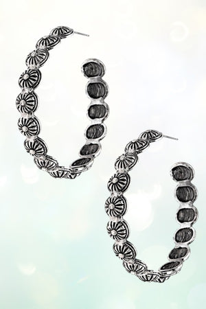 LARGE CONCHO DETAIL HOOP EARRING