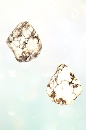 NUGGET GEMSTONE POST EARRING