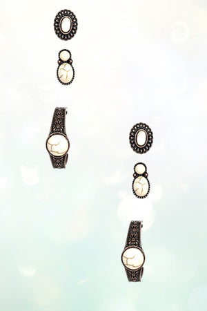 GEM PAVE ETCHED POST HOOP EARRING SET