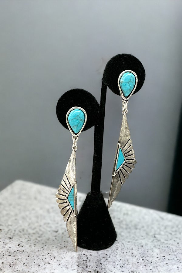 Western Fan TQ Dangle Earring