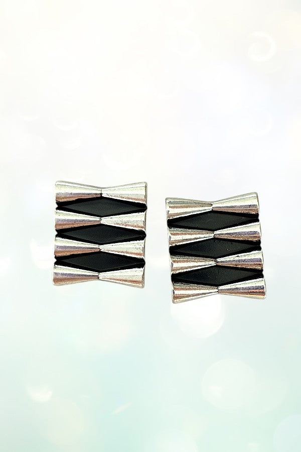 AZTEC PATTERN POST EARRING