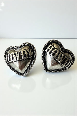 HOWDY ENGRAVED HEART POST EARRING