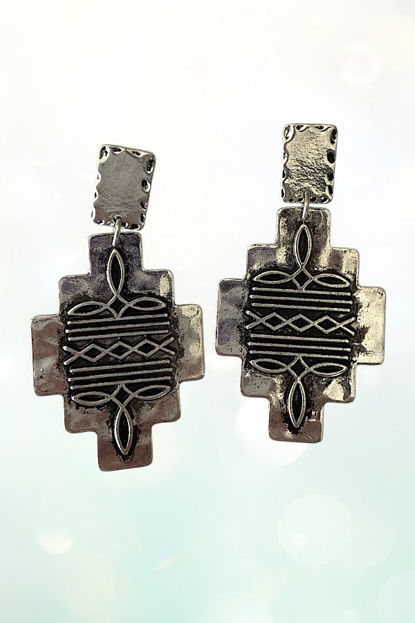 GEOMETRIC BOOT STITCH METAL DANGLE EARRING
