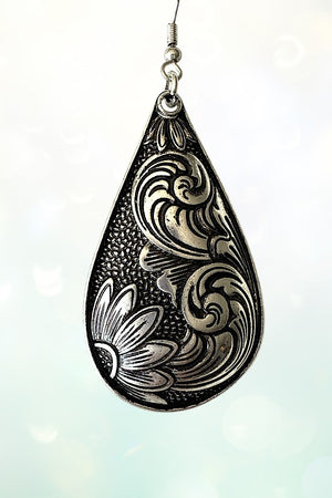 WESTERN ETCHED TEARDROP EARRING