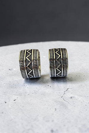 WESTERN TRIBAL PATTERN ENGRAVED WIDE HOOP EARRING