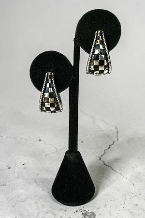 WESTERN CHECKERED BAND HOOP EARRING