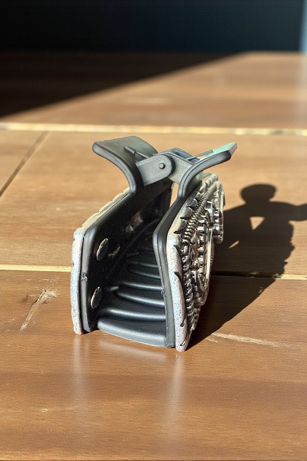 WESTERN METAL PLATE HAIR CLAW