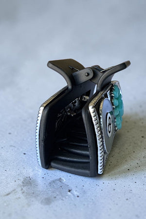 TQ STONE SPADES CARDS 8 BALL HAIR CLAW