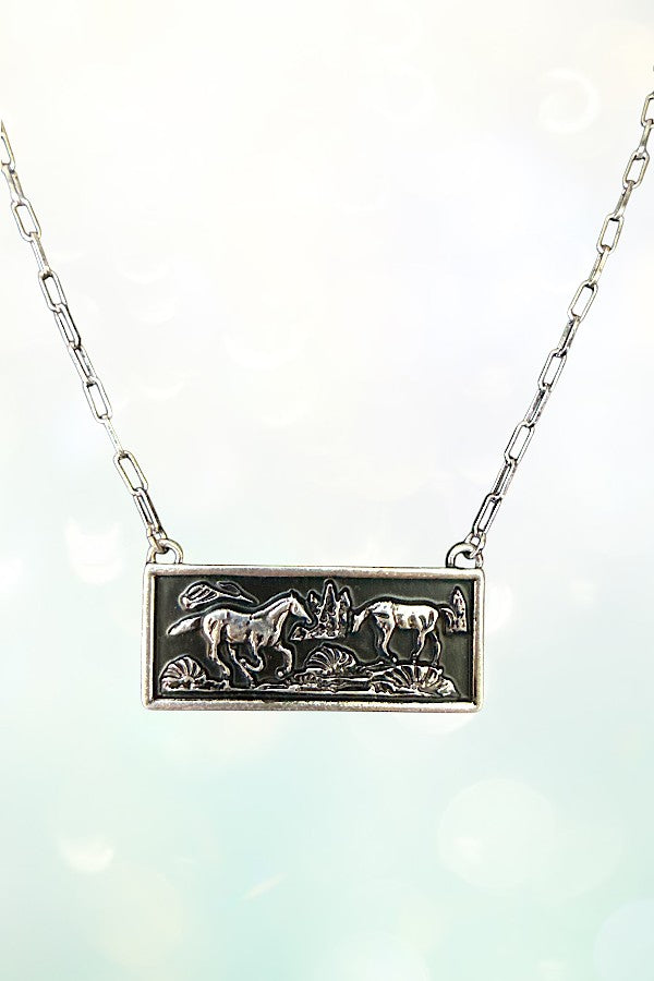 WESTERN RUNNING HORSE PLATE PENDANT NECKLACE
