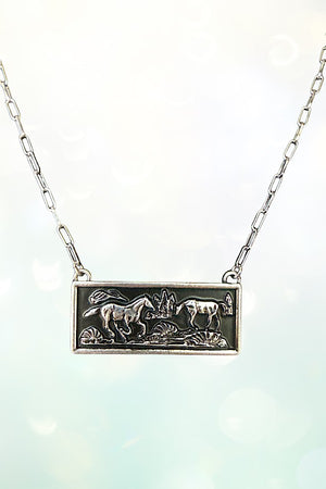 WESTERN RUNNING HORSE PLATE PENDANT NECKLACE
