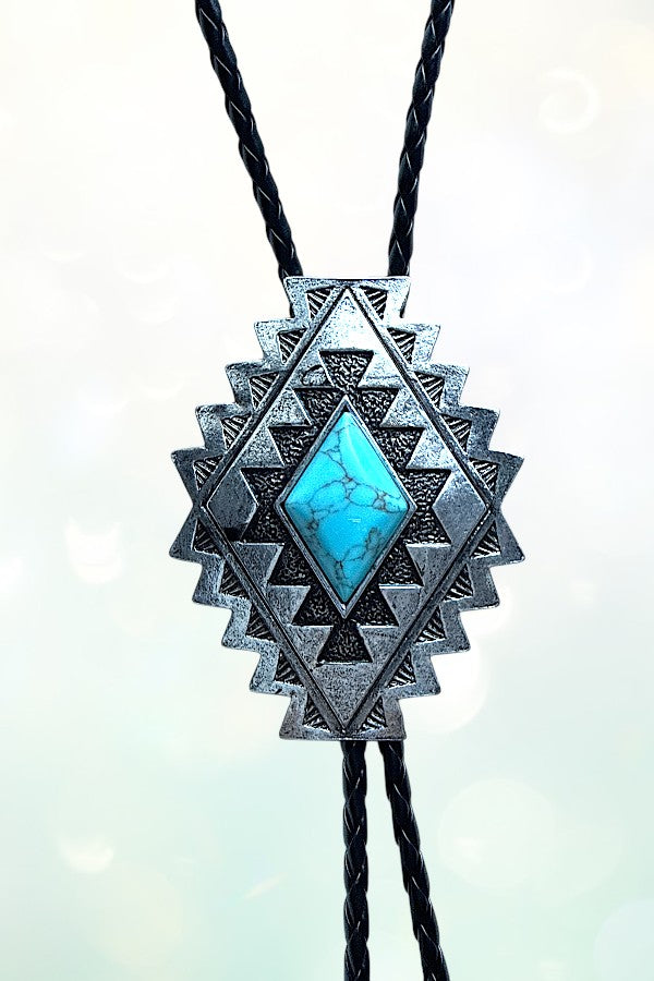 WESTERN TQ ACCENT DIAMOND CONCHO BOLO NECKLACE