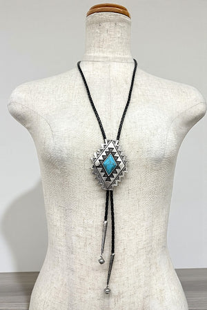 WESTERN TQ ACCENT DIAMOND CONCHO BOLO NECKLACE