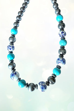 WESTERN NAVAJO CERAMIC BALL BEAD NECKLACE