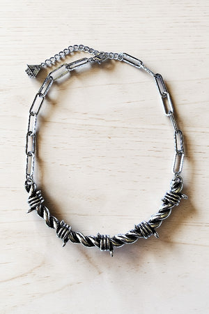 WESTERN THEME BARBED WIRE CHAIN NECKLACE
