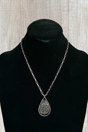 WESTERN TEARDROP ROUTE 66 CHAIN NECKLACE
