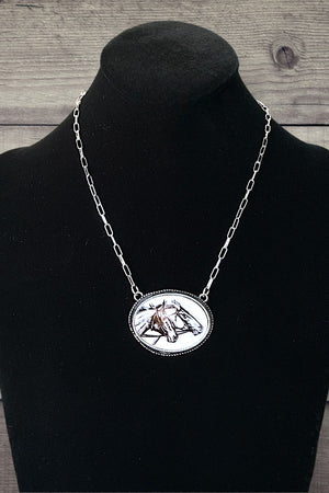 WESTERN DOUBLE HORSE OVAL PENDANT CHAIN NECKLACE