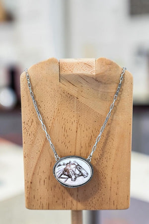 WESTERN DOUBLE HORSE OVAL PENDANT CHAIN NECKLACE
