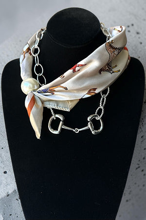 WESTERN SCARF CHARM LAYERED SNAFFLE BIT CHAIN NECKLACE