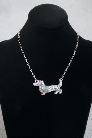 TQ GEM ACCENT DACHSHUND PENDANT CHAIN NECKLACE