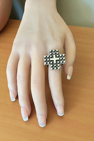 WESTERN CROSS BUBBLE PLATE CUFF RING
