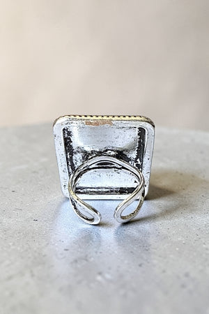 WESTERN VINTAGE LOOK JOKER CARD STATEMENT CUFF RING