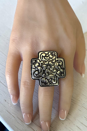 WESTERN FLORAL ENGRAVED CROSS STATEMENT RING