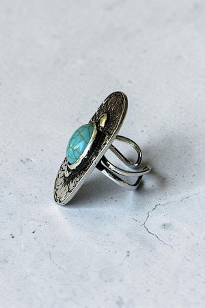 WESTERN OVAL CONCHO TQ CENTERED STATEMENT CUFF RING