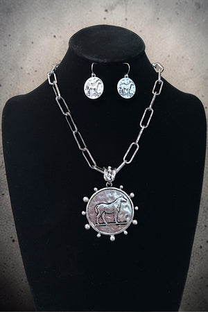 WESTERN HORSE COIN PENDANT NECKLACE AND DANGLE EARRING SET