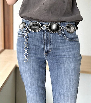 WESTERN OVAL BUBBLE CONCHO CHAIN BELT
