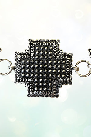 WESTERN CROSS BUBBLE CONCHO CHAIN BELT