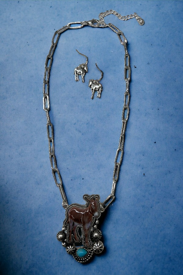 Donkey Pendant Necklace Set