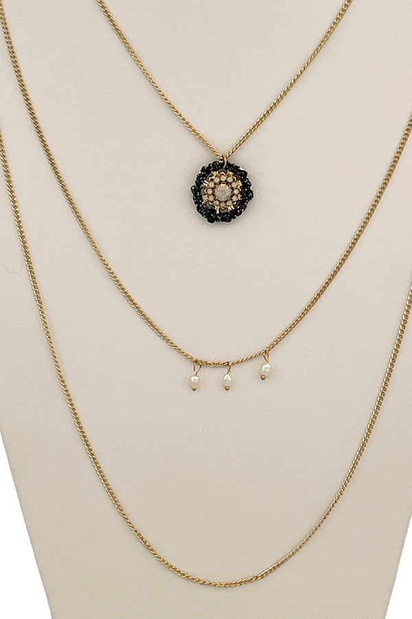 Layered Floral Pendant Necklace Set