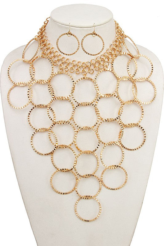 ETCHED RING LINK NET BIB NECKLACE SET