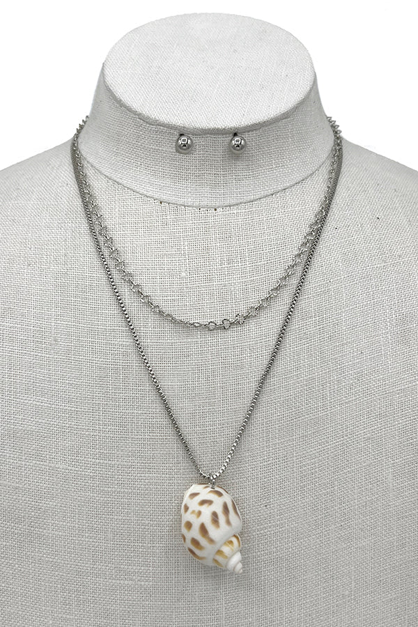 Layered Shell Pendant Necklace Set