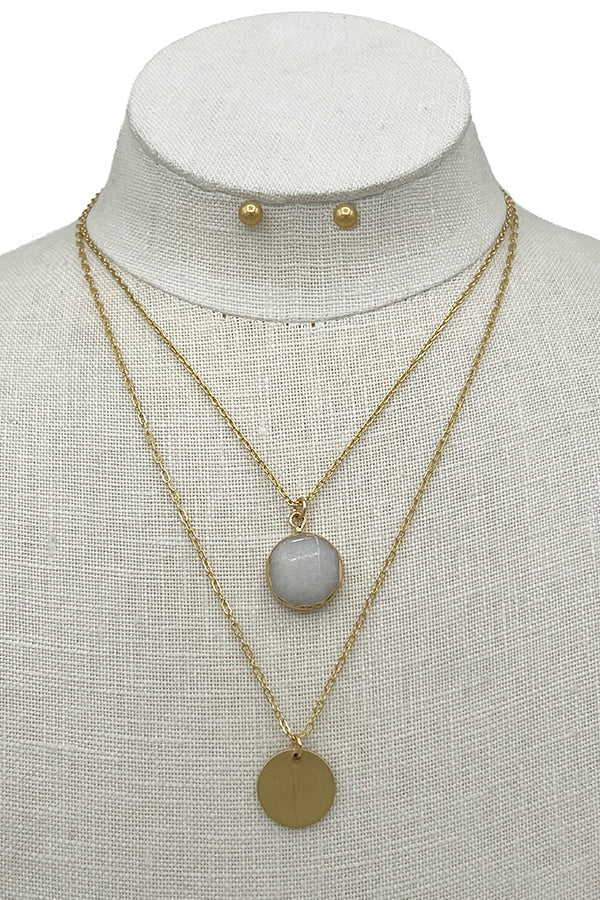 Layerd Round Pendant Necklace