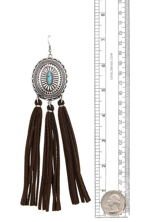 OVAL ETCHED LONG TASSEL EARRING