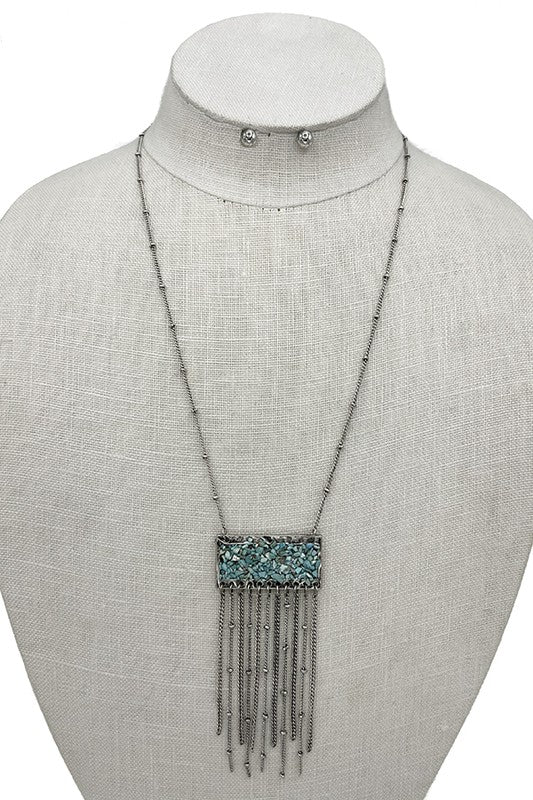 Cracked Gem Fringe Chain Pendant Necklace Set