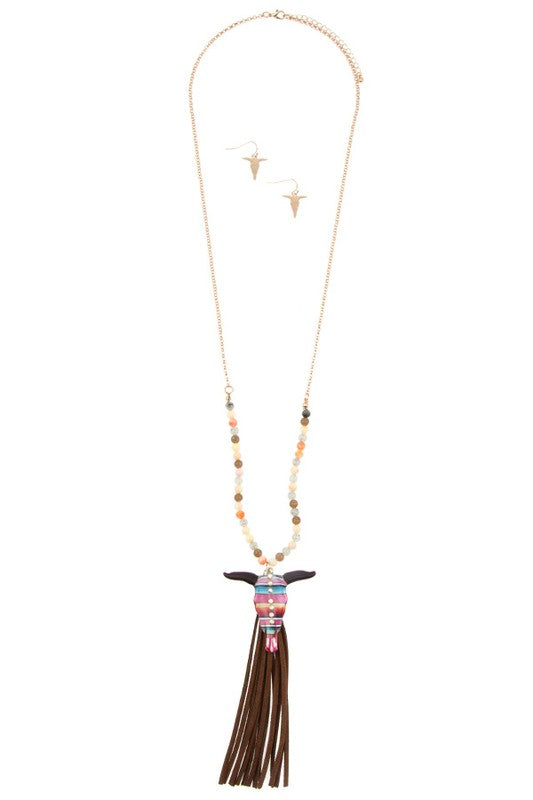 BEAD TASSEL BULL PENDANT NECKLACE "