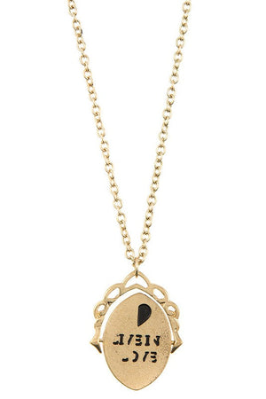Oval Shaped Pendant Necklace
