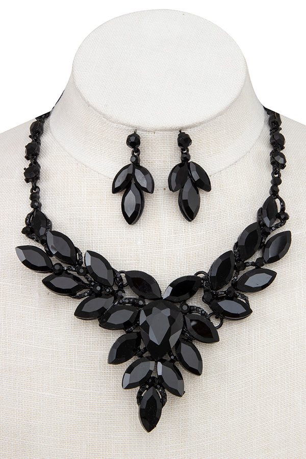 FACETED CRYSTAL GEM MARQUISE BIB NECKLACE SET