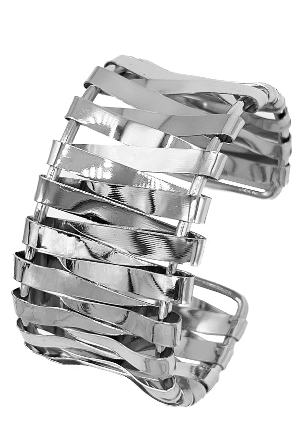 Metal Twist Detail Cuff Bracelet